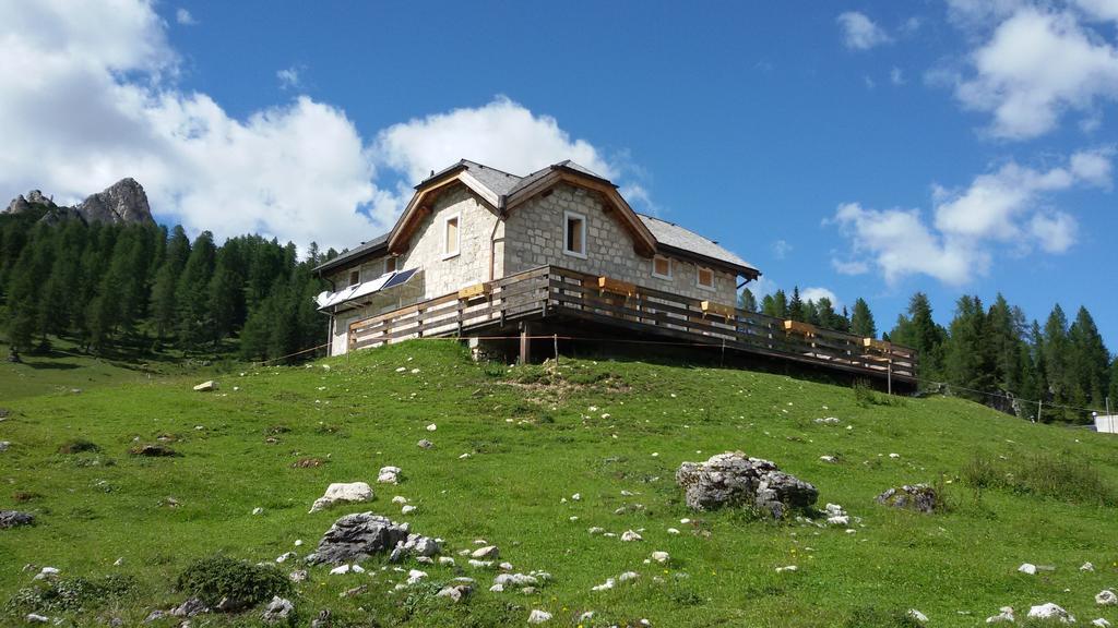 Malga Giau Hotel San Vito di Cadore Luaran gambar